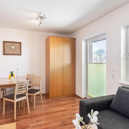 Elegant Apartment in Saalfelden with Balcony Buitenkant foto
