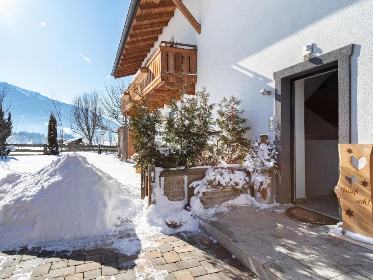 Elegant Apartment in Saalfelden with Balcony Buitenkant foto