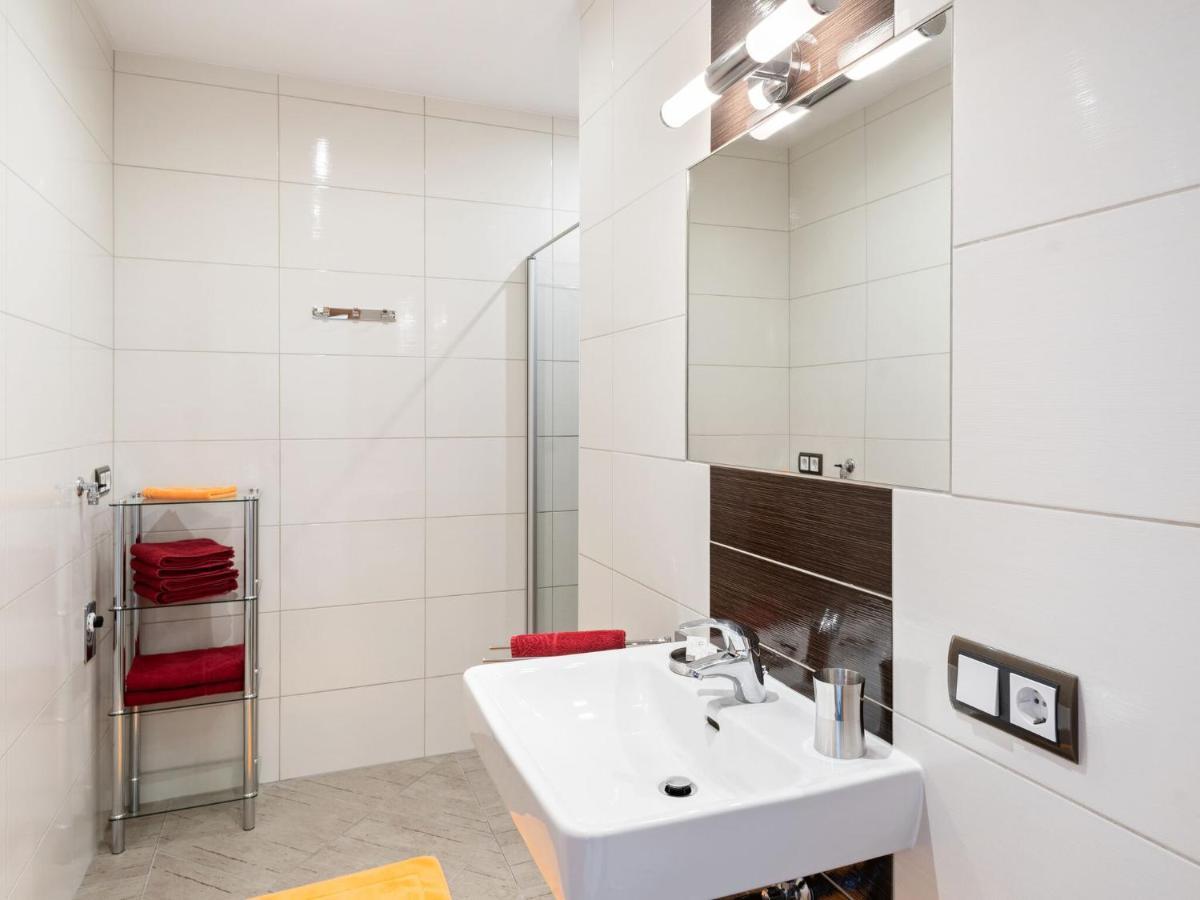 Elegant Apartment in Saalfelden with Balcony Buitenkant foto